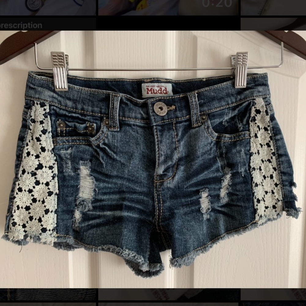Mudd Jean shorts with lace detail